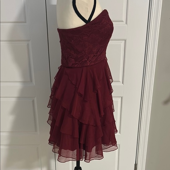 Love Reign Vintage Y2K Strapless Prom Dress Sweetheart Neckline Lace Ruffle - Picture 6 of 10